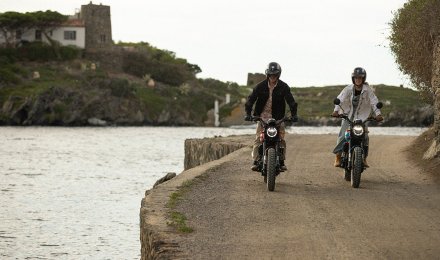 10 consells per no passar calor amb la moto aquest estiu
