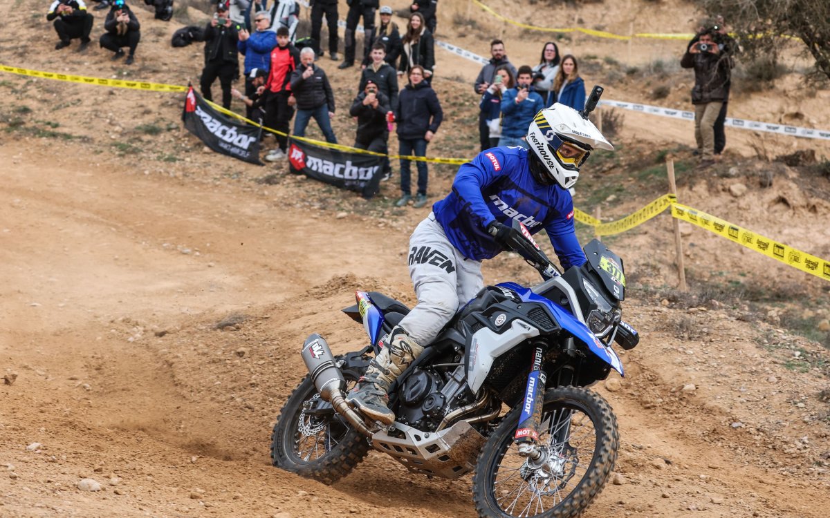 Gerard Farrés torna a guanyar a la Basella Race1 amb la Montana XR5 500