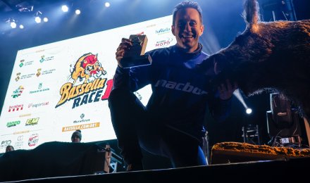 Gerard Farrés torna a guanyar a la Basella Race1 amb la Montana XR5 500