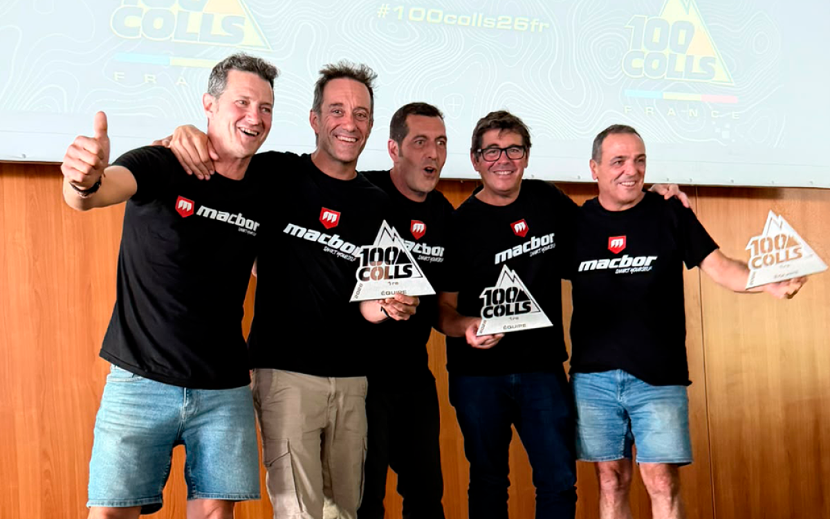 ¡Primeros por equipos en la 100 Colls Francia!