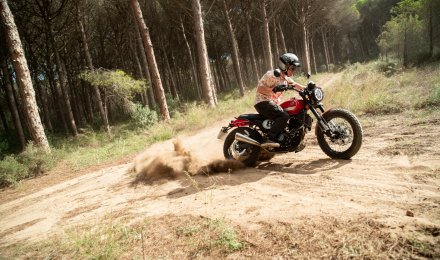 Eight Mile 125 LC: una street amb molt d'estil